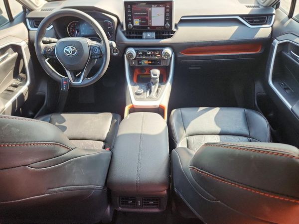 2020 TOYOTA RAV4 Adventure