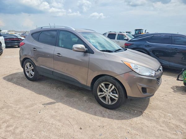 2012 HYUNDAI TUCSON GLS — Passenger 3/4