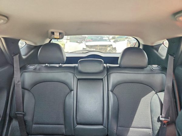 2012 HYUNDAI TUCSON GLS — SUVN