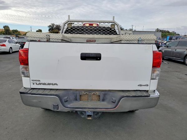 2013 TOYOTA TUNDRA SR5 — DIRR