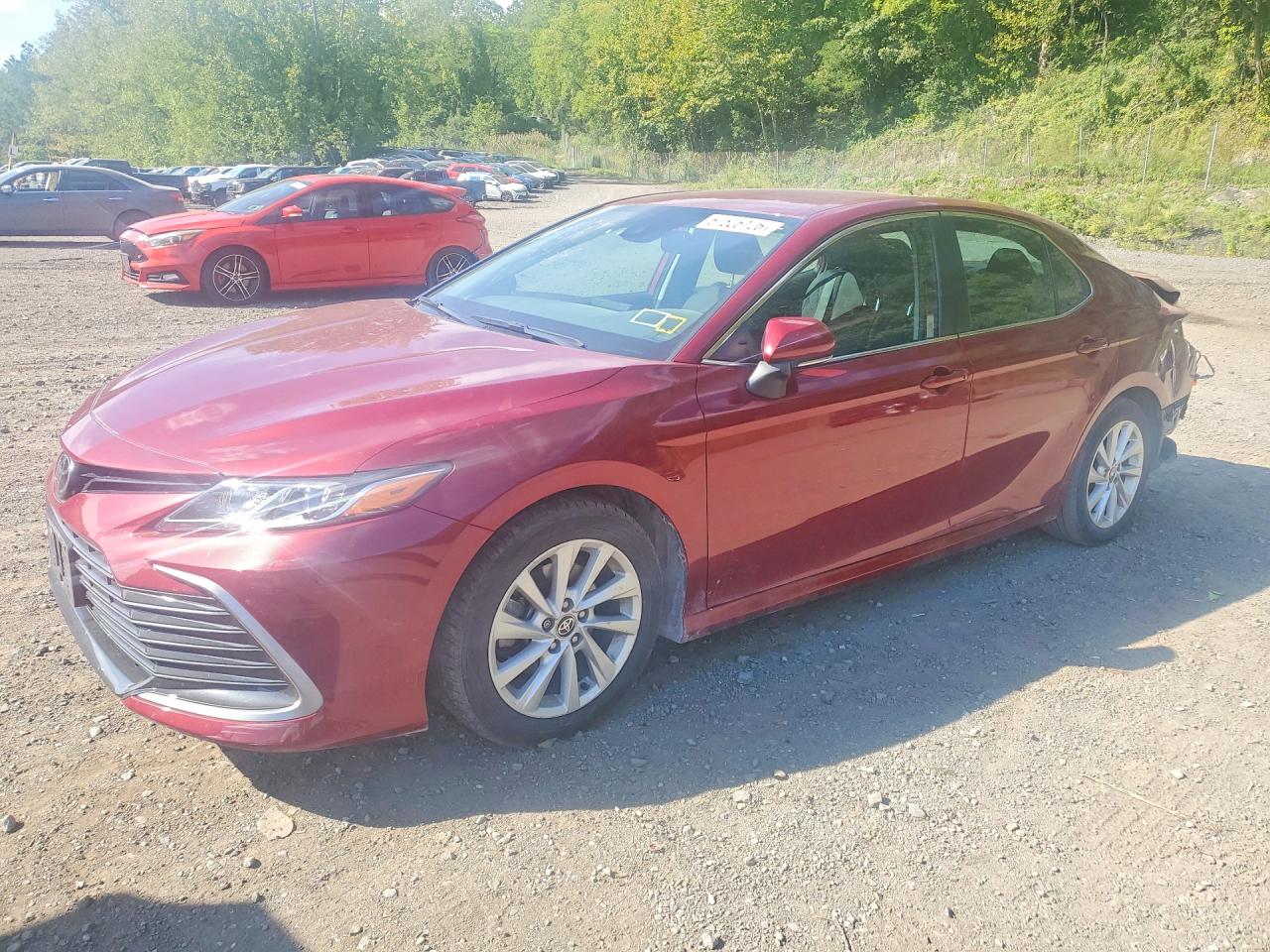2021 TOYOTA CAMRY LE + Convenient Pkg
