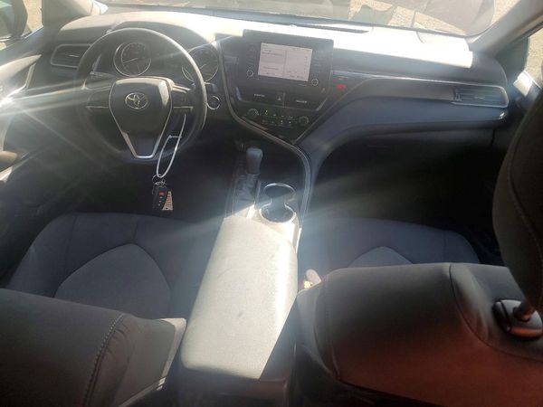 2021 TOYOTA CAMRY LE + Convenient Pkg