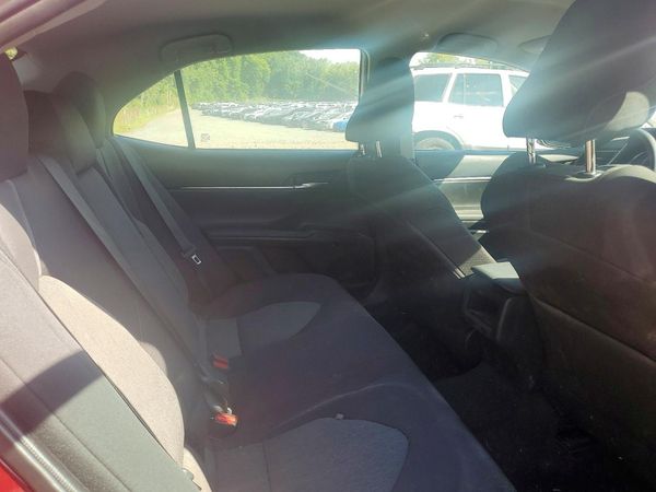 2021 TOYOTA CAMRY LE + Convenient Pkg