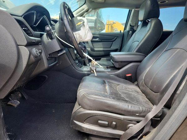 2017 CHEVROLET TRAVERSE 2LT
