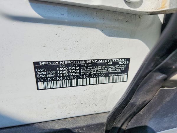 2023 MERCEDES-BENZ ALL OTHER EQB300 4MATIC — VINS