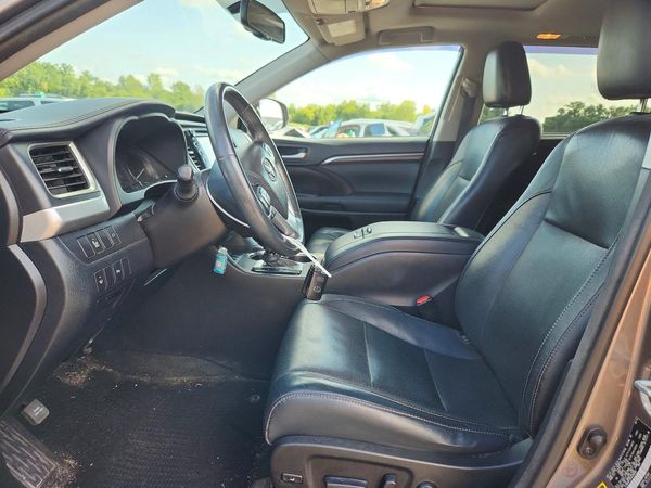 2016 TOYOTA HIGHLANDER Base/Hybrid