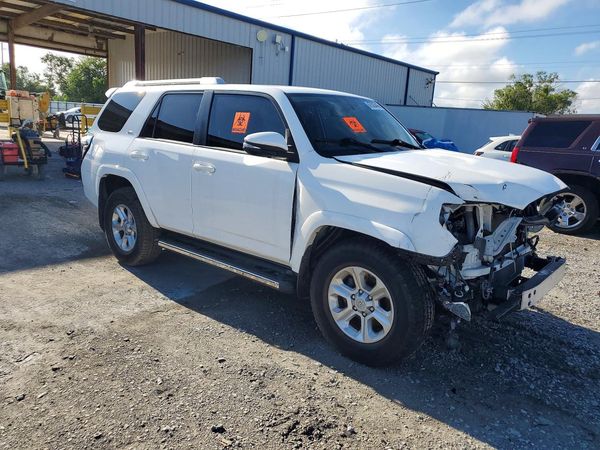 2017 TOYOTA 4RUNNER