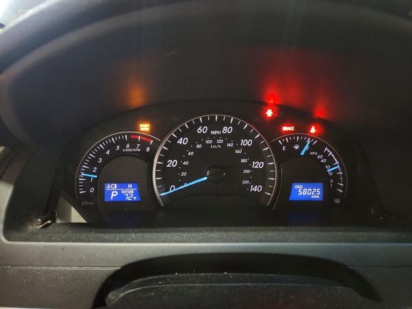 2013 TOYOTA CAMRY