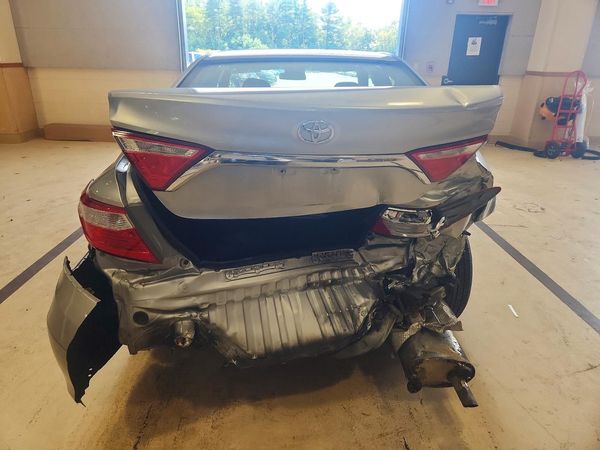 2015 TOYOTA CAMRY