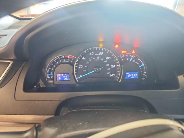 2015 TOYOTA CAMRY