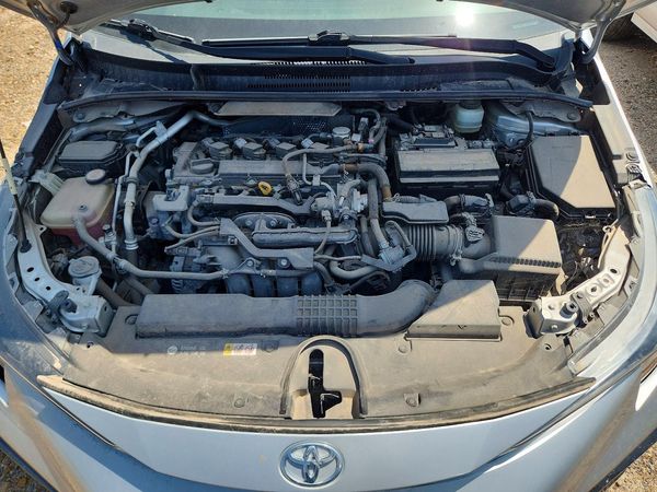 2020 TOYOTA COROLLA SE, CVT, w/Premium pkg