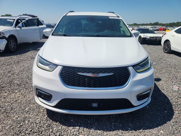 2022 CHRYSLER PACIFICA