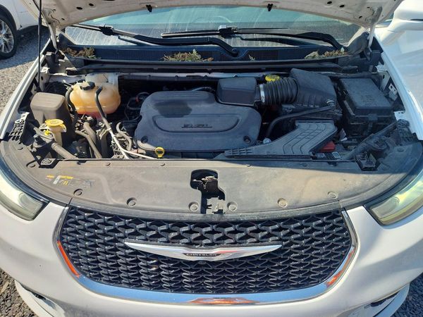 2022 CHRYSLER PACIFICA