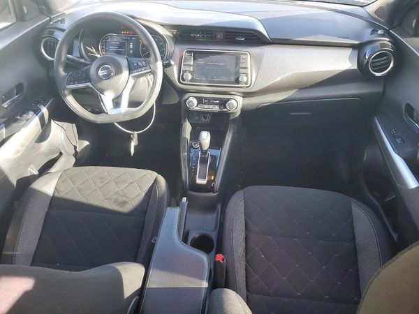 2020 NISSAN KICKS