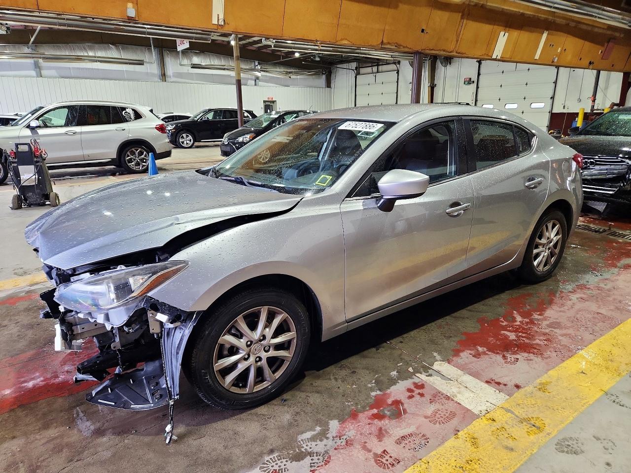2015 MAZDA 3