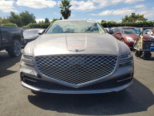 2023 GENESIS G80