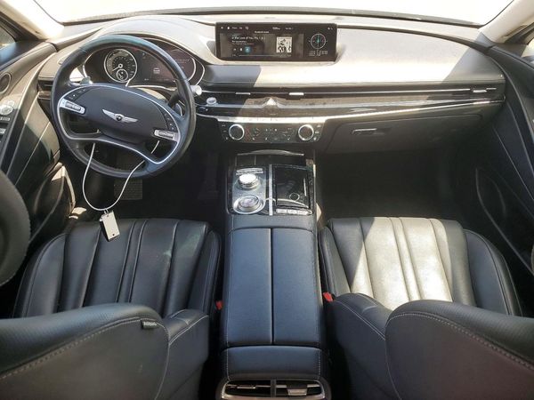 2023 GENESIS G80