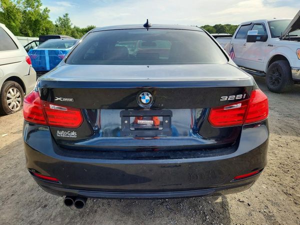 2015 BMW 328