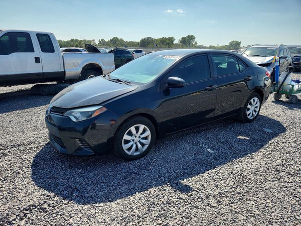 2015 TOYOTA COROLLA