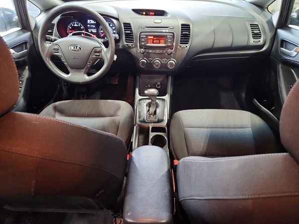 2017 KIA FORTE