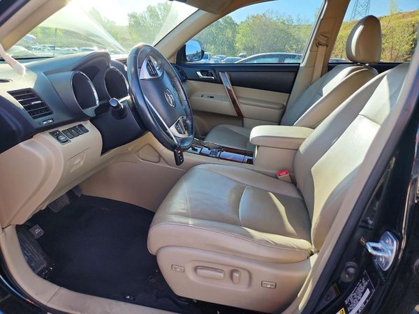 2012 TOYOTA HIGHLANDER Base/Hybrid — DENT