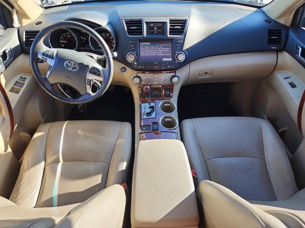 2012 TOYOTA HIGHLANDER Base/Hybrid — CKPT