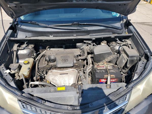 2013 TOYOTA RAV4 Standard — Engine bay