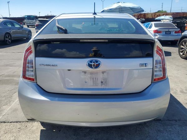 2012 TOYOTA PRIUS