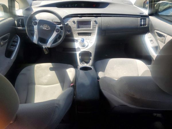 2012 TOYOTA PRIUS