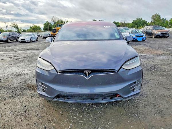 2020 TESLA MODEL X