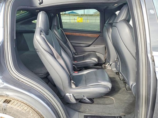 2020 TESLA MODEL X