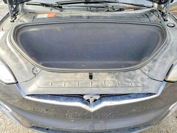 2020 TESLA MODEL X