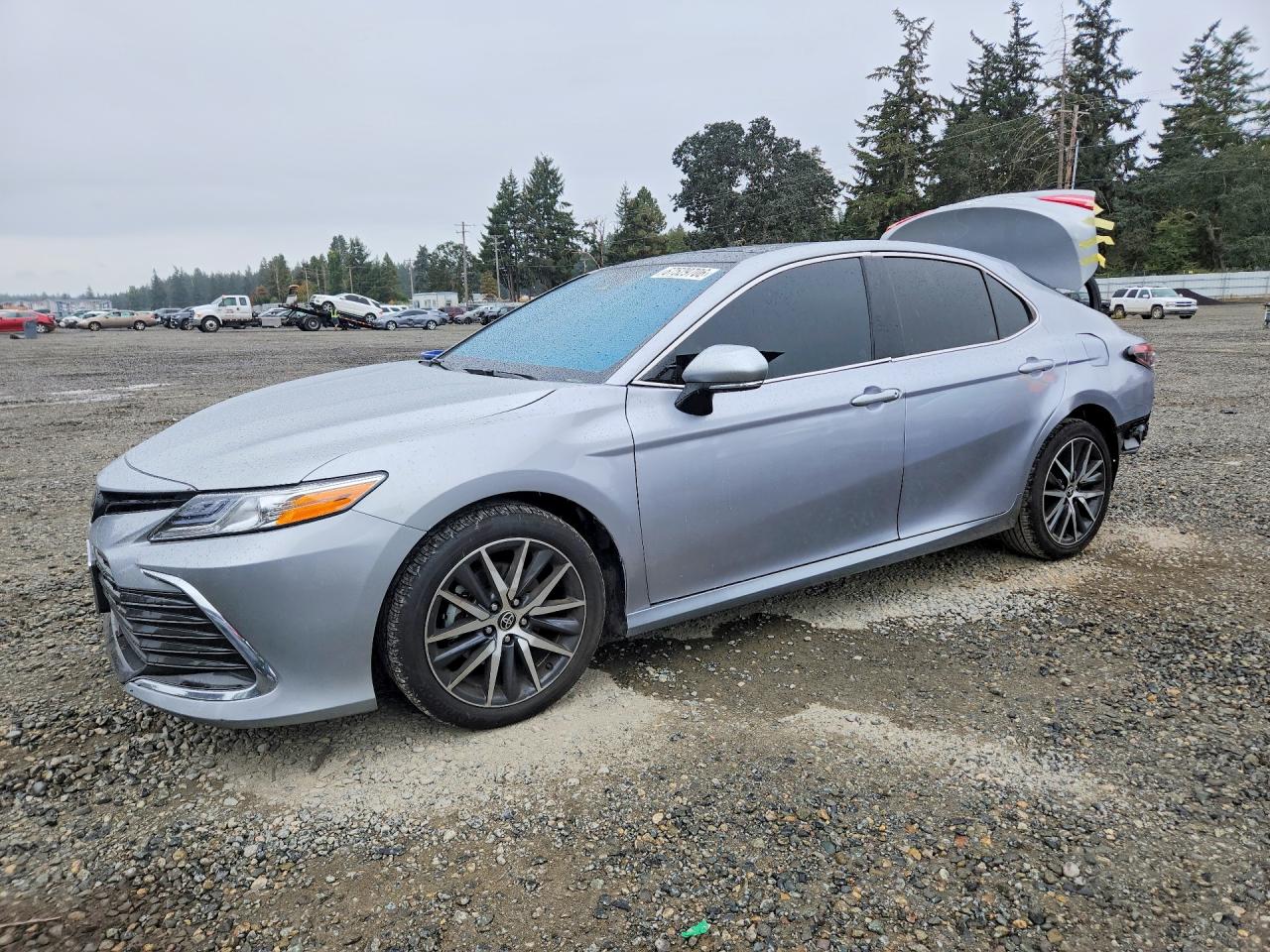 2024 TOYOTA CAMRY