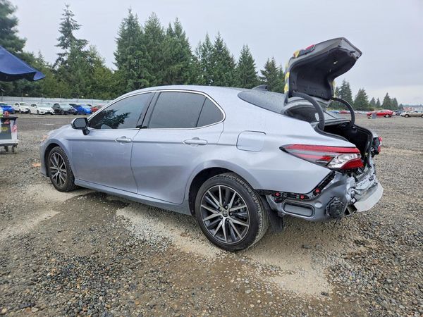 2024 TOYOTA CAMRY