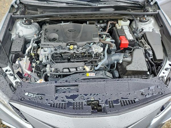 2024 TOYOTA CAMRY