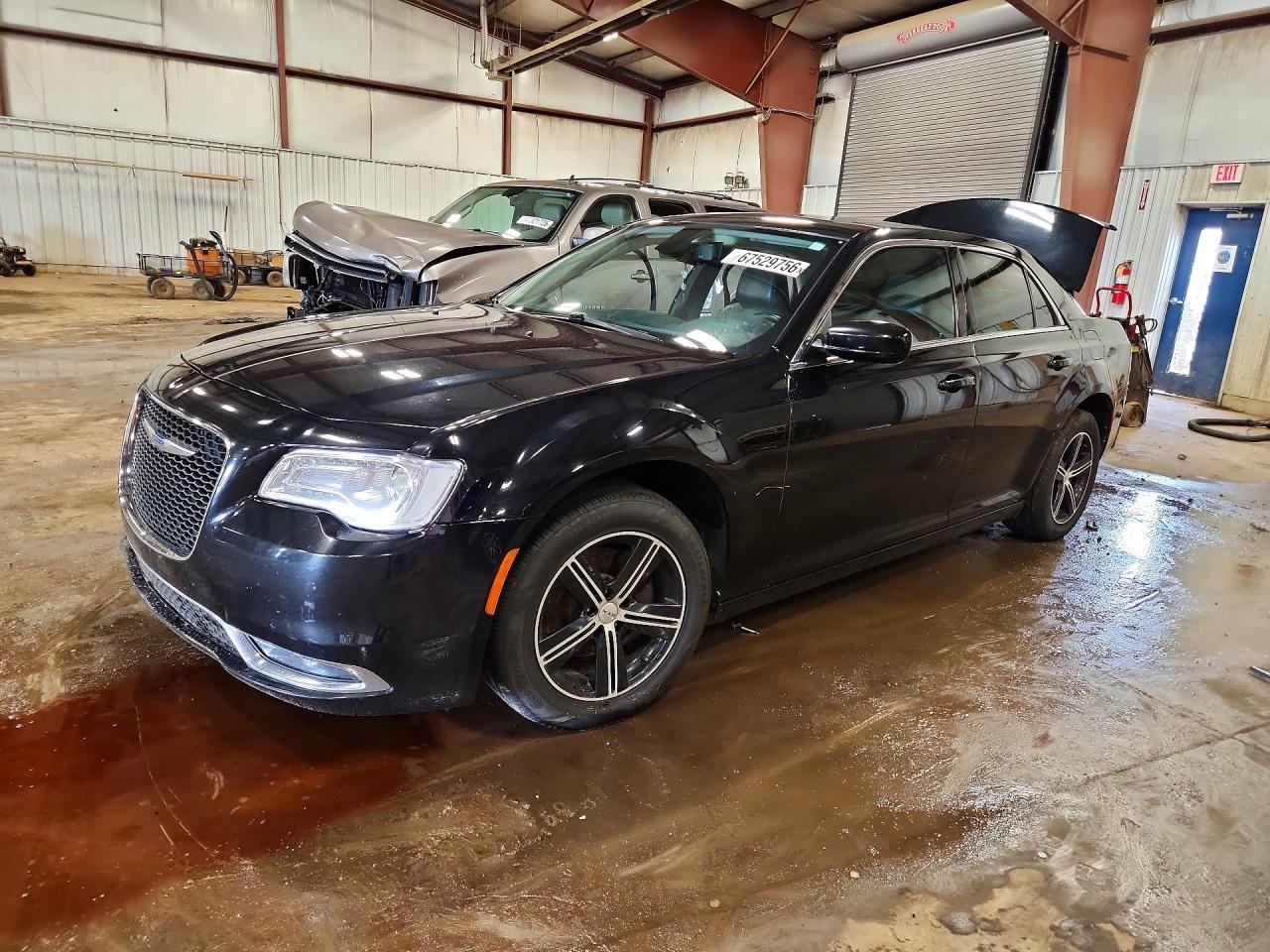 2018 CHRYSLER 300