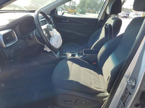 2017 KIA SORENTO
