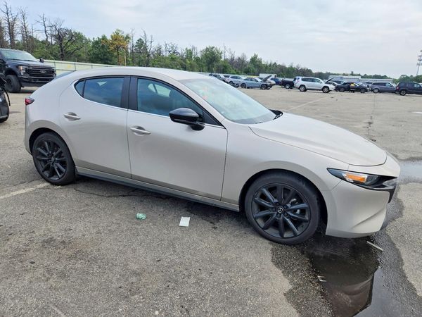 2024 MAZDA 3 Select Sport Package