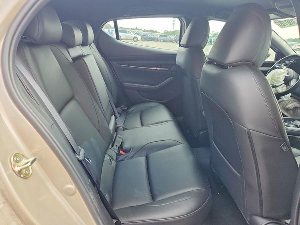 2024 MAZDA 3 Select Sport Package