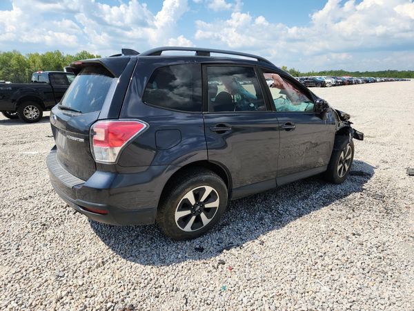 2018 SUBARU FORESTER