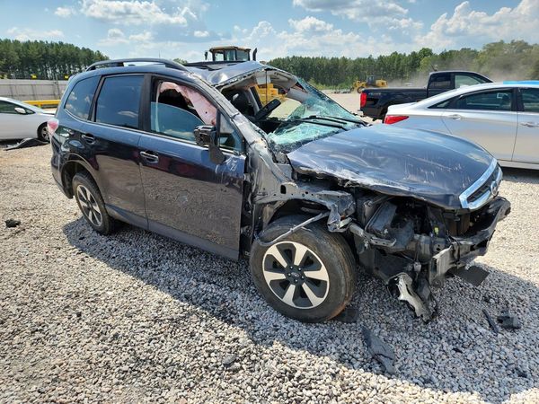 2018 SUBARU FORESTER