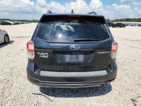 2018 SUBARU FORESTER