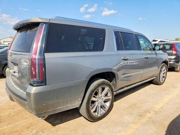 2018 CADILLAC ESCALADE