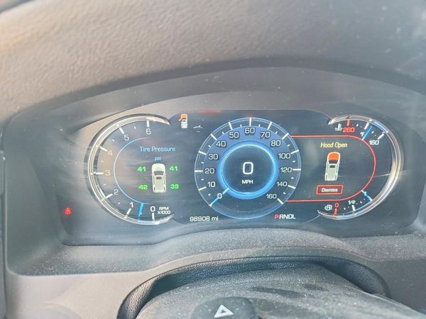 2018 CADILLAC ESCALADE