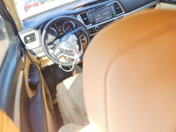 2018 TOYOTA HIGHLANDER SE/XLE