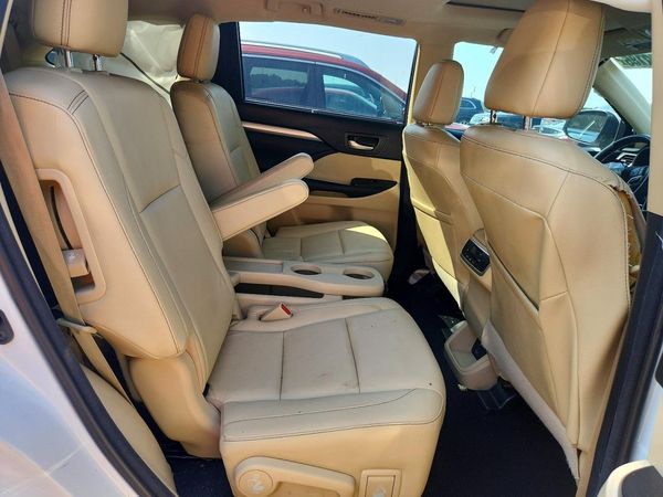2018 TOYOTA HIGHLANDER SE/XLE