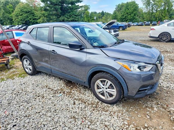 2020 NISSAN KICKS