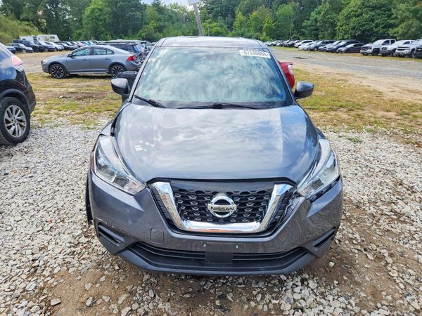 2020 NISSAN KICKS