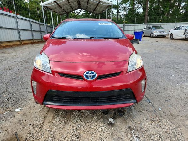 2015 TOYOTA PRIUS