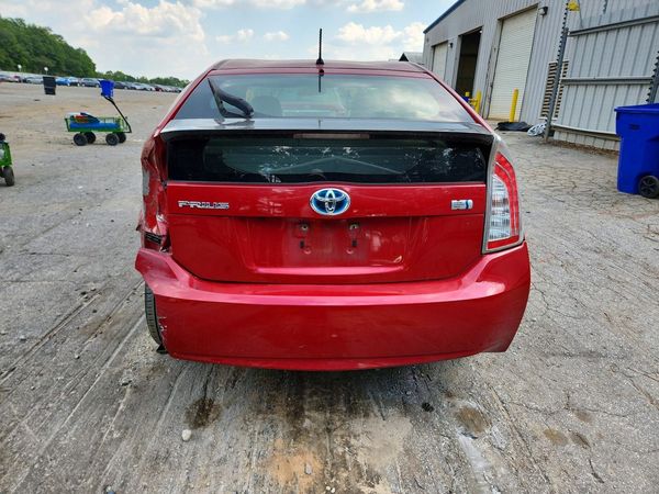 2015 TOYOTA PRIUS